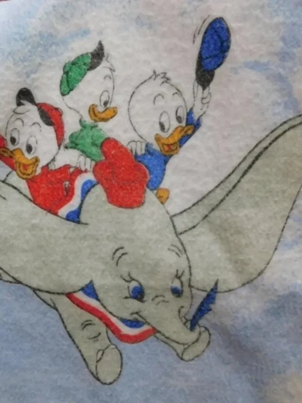 Vintage 80s Disney 90x64 Chatham Blanket Mickey Minnie Donald Pluto Dumbo Blimp